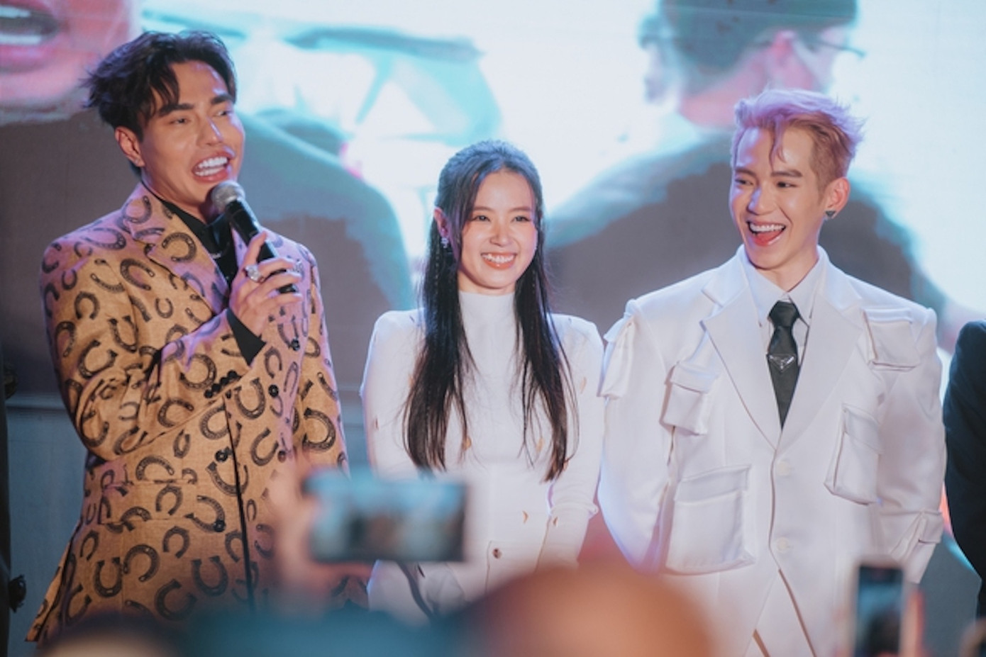 Điện ảnh Việt sẽ mãi "giậm chân tại chỗ" nếu còn có những tác phẩm như Khi ta hai lăm xuất hiện.