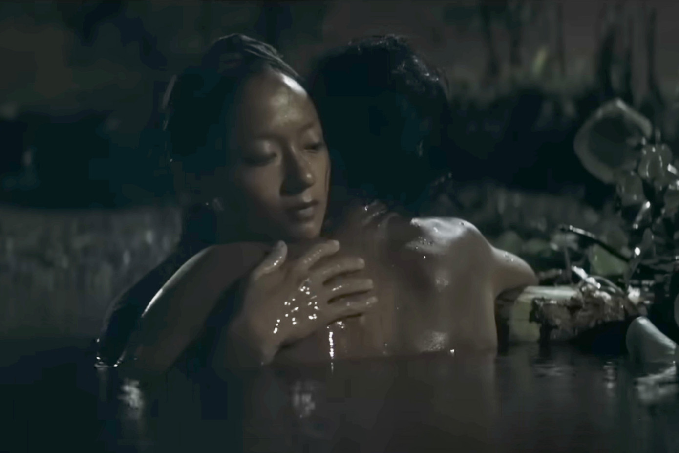 Cảnh nóng trong Địa đạo là dấu ấn đạo diễn của Bùi Thạc Chuyên.