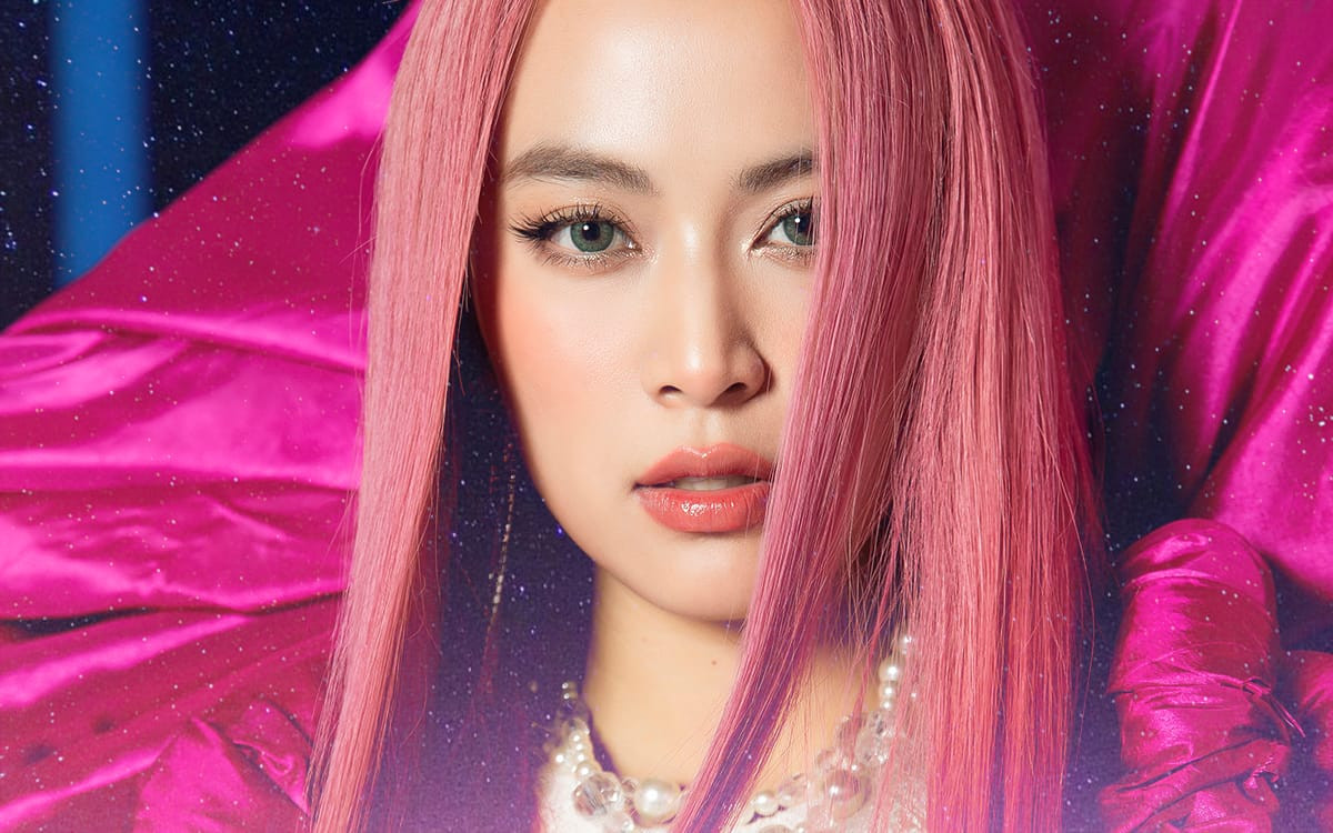 Dù See tình gây sốt, bản thân Hoàng Thùy Linh lại chưa tạo được sức lan tỏa mạnh mẽ. Dù See tình gây sốt, bản thân Hoàng Thùy Linh lại chưa tạo được sức lan tỏa mạnh mẽ.