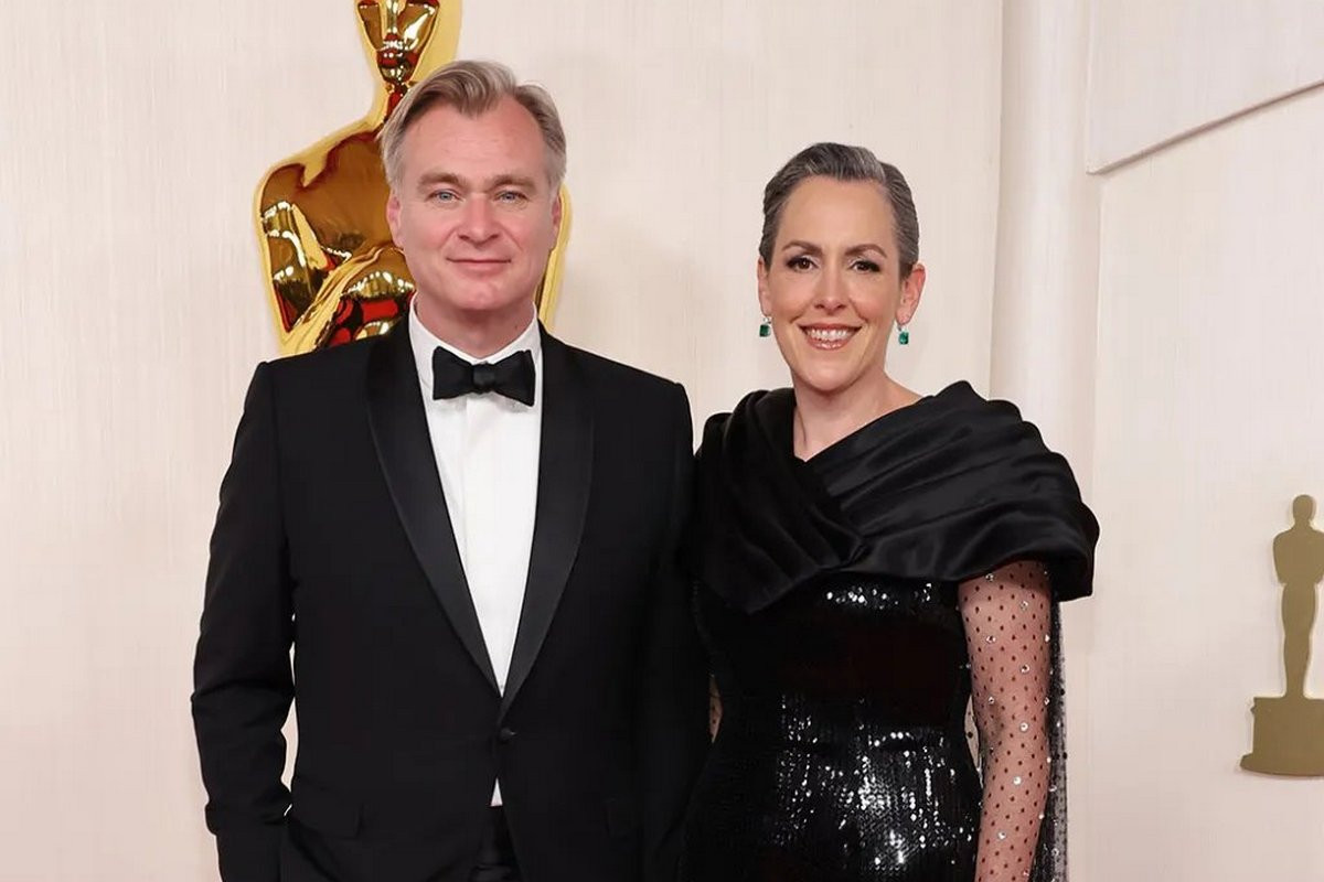 Christopher Nolan và vợ Emma Thomas tại lễ trao giải Oscar 2024.