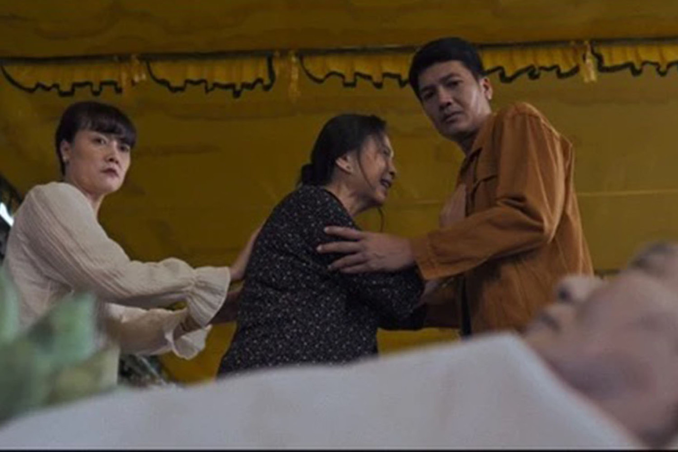 Hình ảnh trong phim Quỷ cẩu. Hình ảnh trong phim Quỷ cẩu.