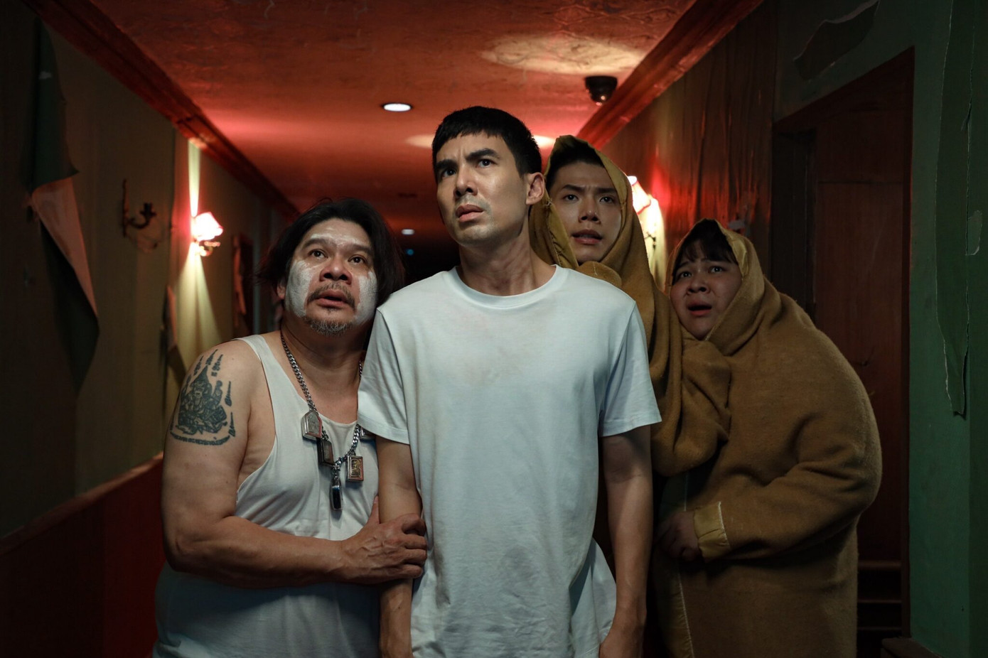 Hình ảnh trong 404 chạy ngay đi.