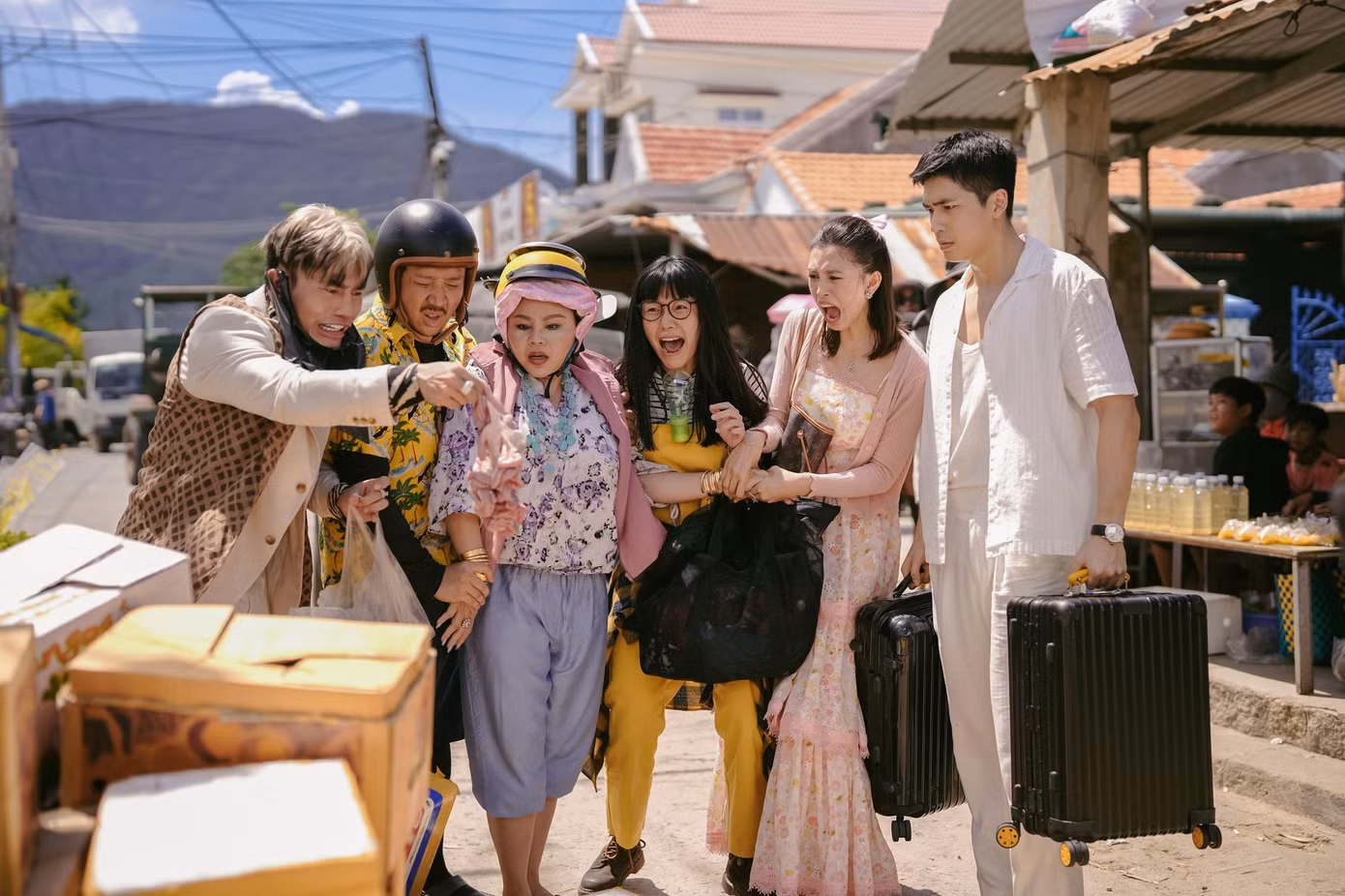 Trấn Thành và Thu Trang thắng lớn 6 tháng đầu năm nhờ phim hài, gia đình.