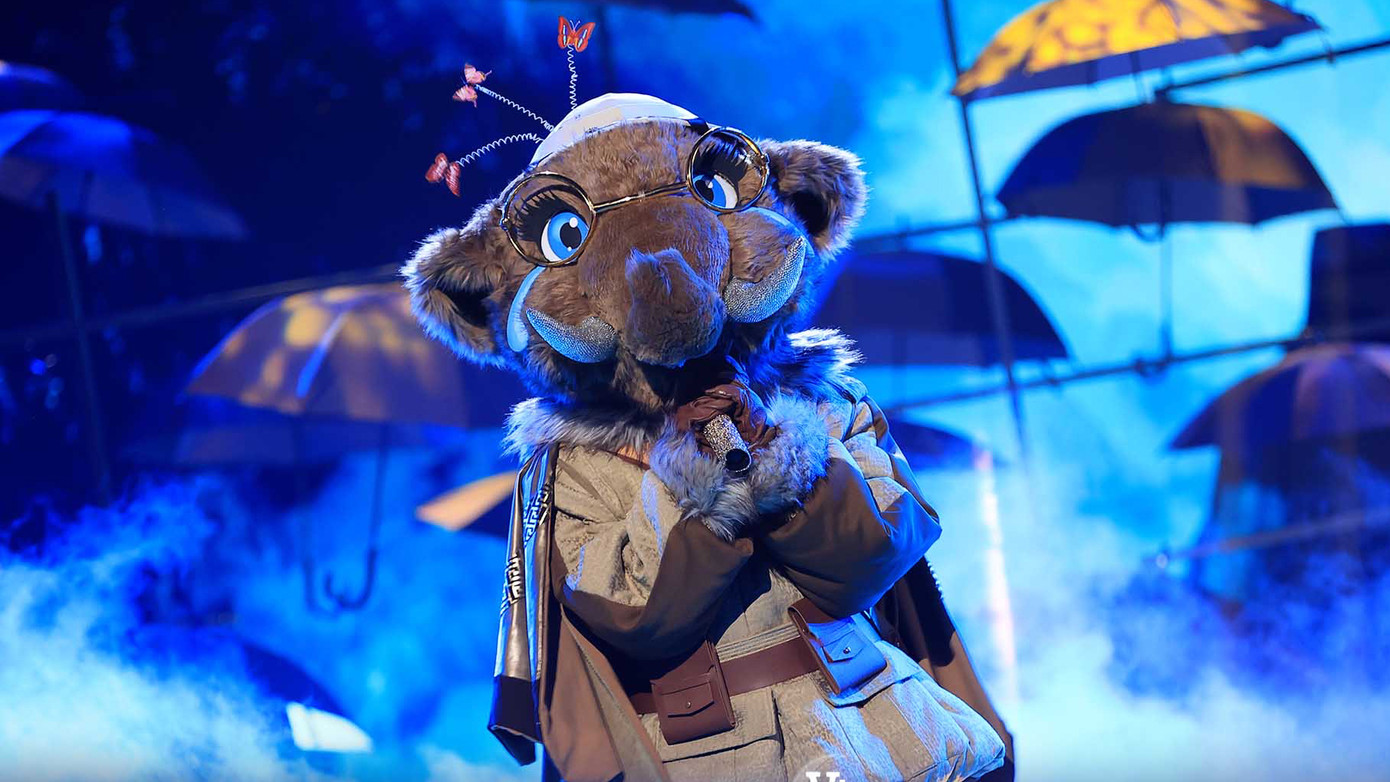 Voi Bản Đôn được chú ý từ lần đầu xuất hiện với màn trình diễn Ngày mai người ta lấy chồng.