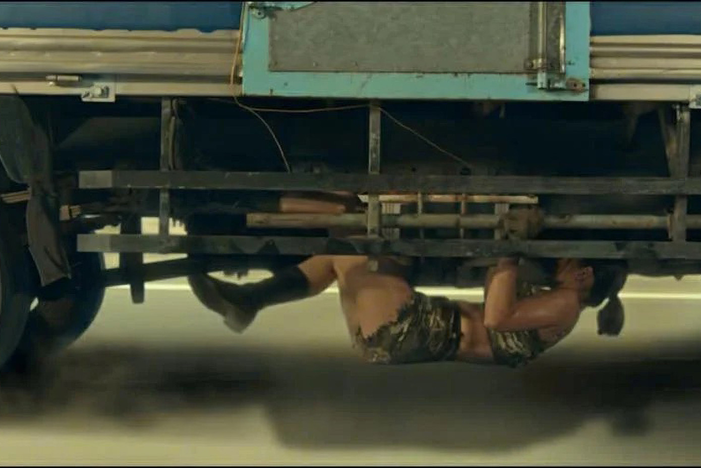 Một vài hình ảnh trong phim. Một vài hình ảnh trong phim.