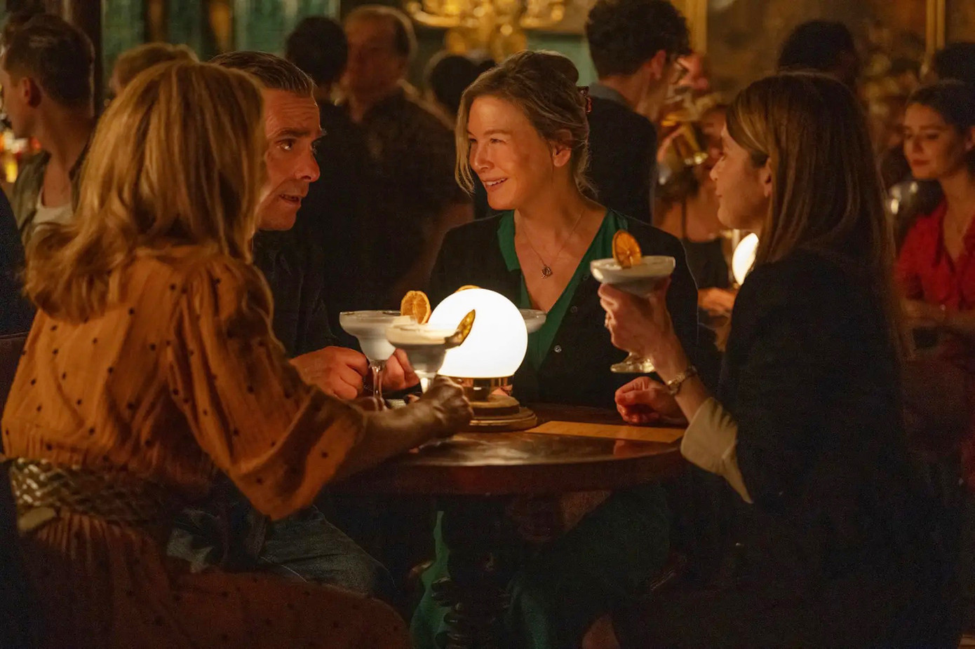 Một vài hình ảnh trong phim. Một vài hình ảnh trong phim.