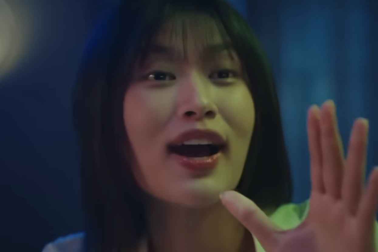 Nụ hôn bạc tỷ và Đèn âm hồn được cho là hai dự án hưởng lợi khi Bộ tứ báo thủ rơi vào bẫy seeding bẩn. Nụ hôn bạc tỷ và Đèn âm hồn được cho là hai dự án hưởng lợi khi Bộ tứ báo thủ rơi vào bẫy seeding bẩn.