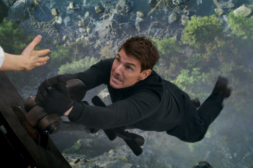 Tác phẩm vẫn ấn tượng với những màn hành động nghẹt thở. Tác phẩm vẫn ấn tượng với những màn hành động nghẹt thở.