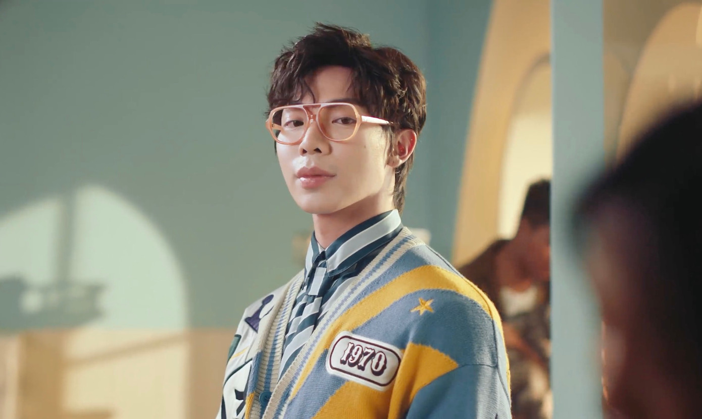 <3RIK là EP đầu tiên trong sự nghiệp của Erik. <3RIK là EP đầu tiên trong sự nghiệp của Erik.