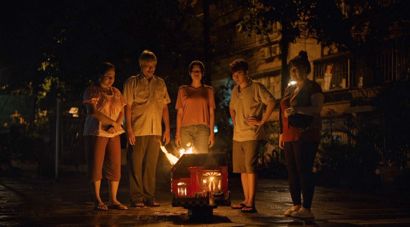 Một vài hình ảnh trong phim. Một vài hình ảnh trong phim.