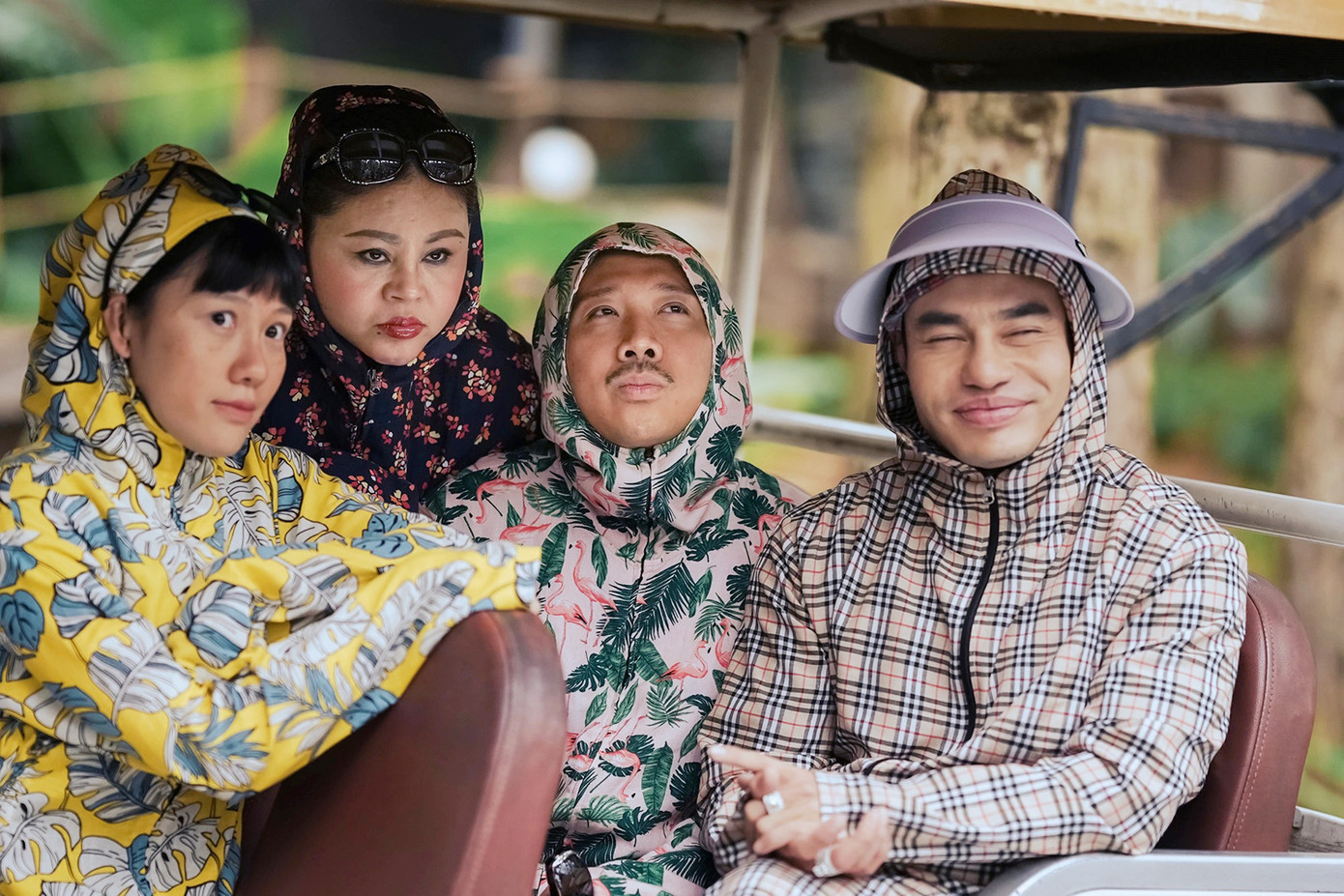 Bốn nhân vật chính trong Bộ tứ báo thủ. Bốn nhân vật chính trong Bộ tứ báo thủ.