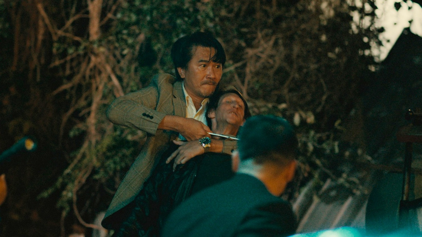 Phim Việt Domino: Lối thoát cuối cùng thất bại ê chề. Phim Việt Domino: Lối thoát cuối cùng thất bại ê chề.