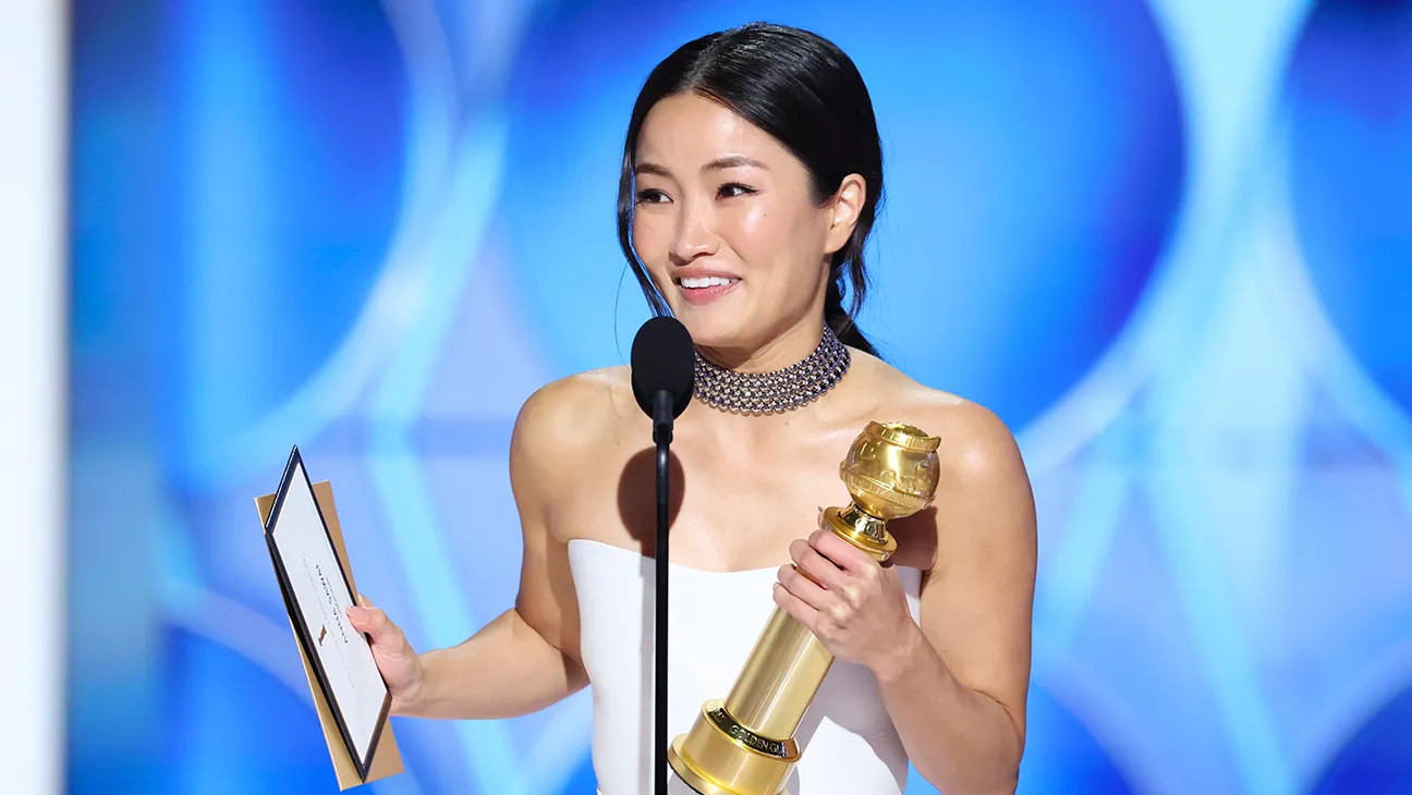 Diễn xuất của Anna Sawai được đánh giá cao, giúp cô thắng nhiều giải thưởng lớn nhỏ.