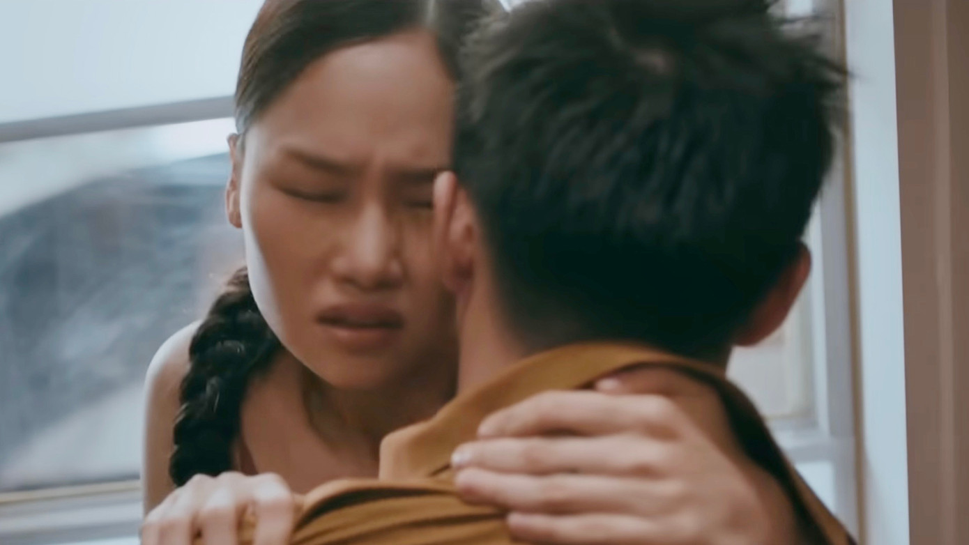 Một vài cảnh nóng trong phim Chiếm đoạt. Một vài cảnh nóng trong phim Chiếm đoạt.