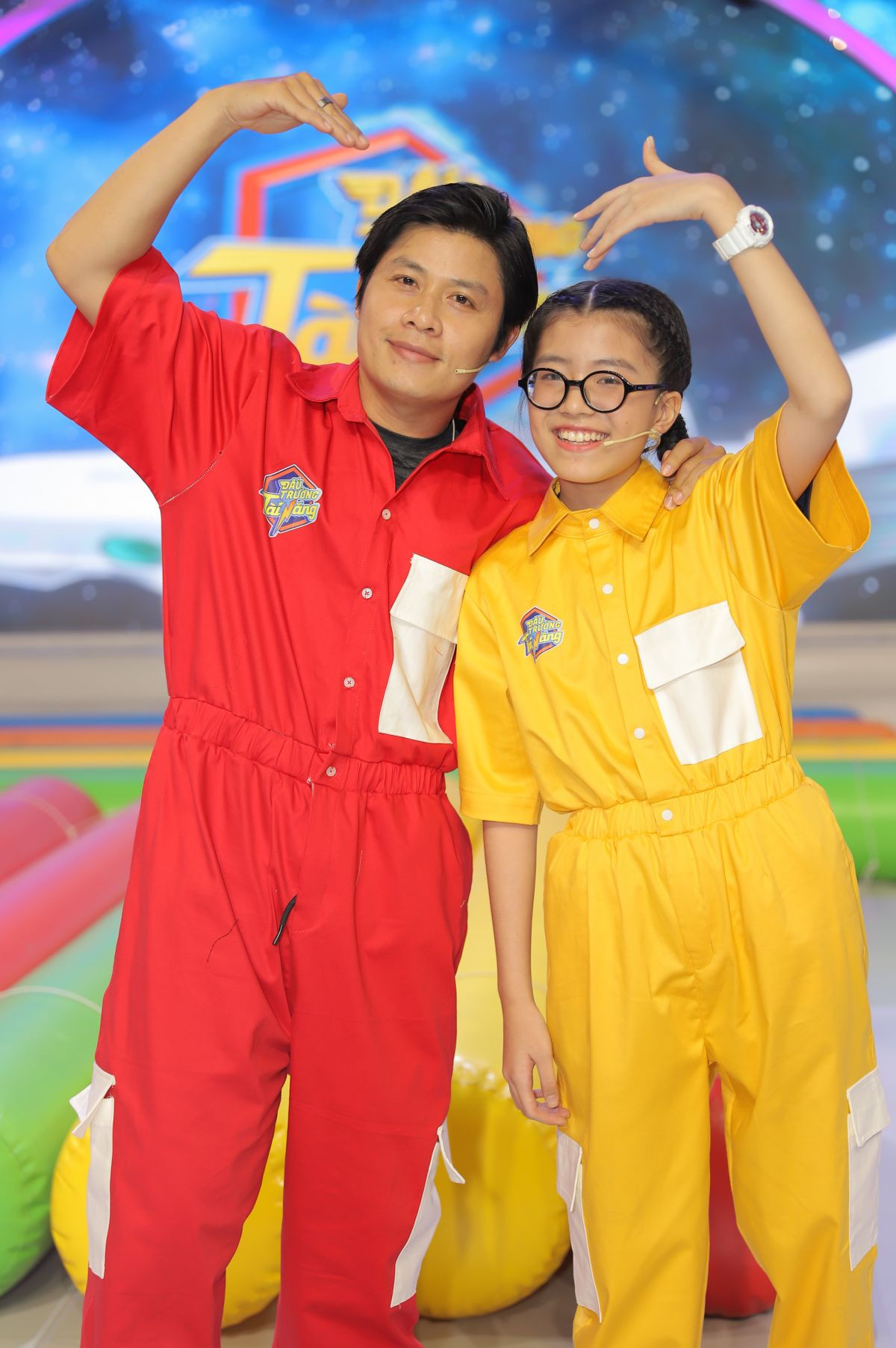 Nhạc sĩ Nguyễn Văn Chung và con gái.