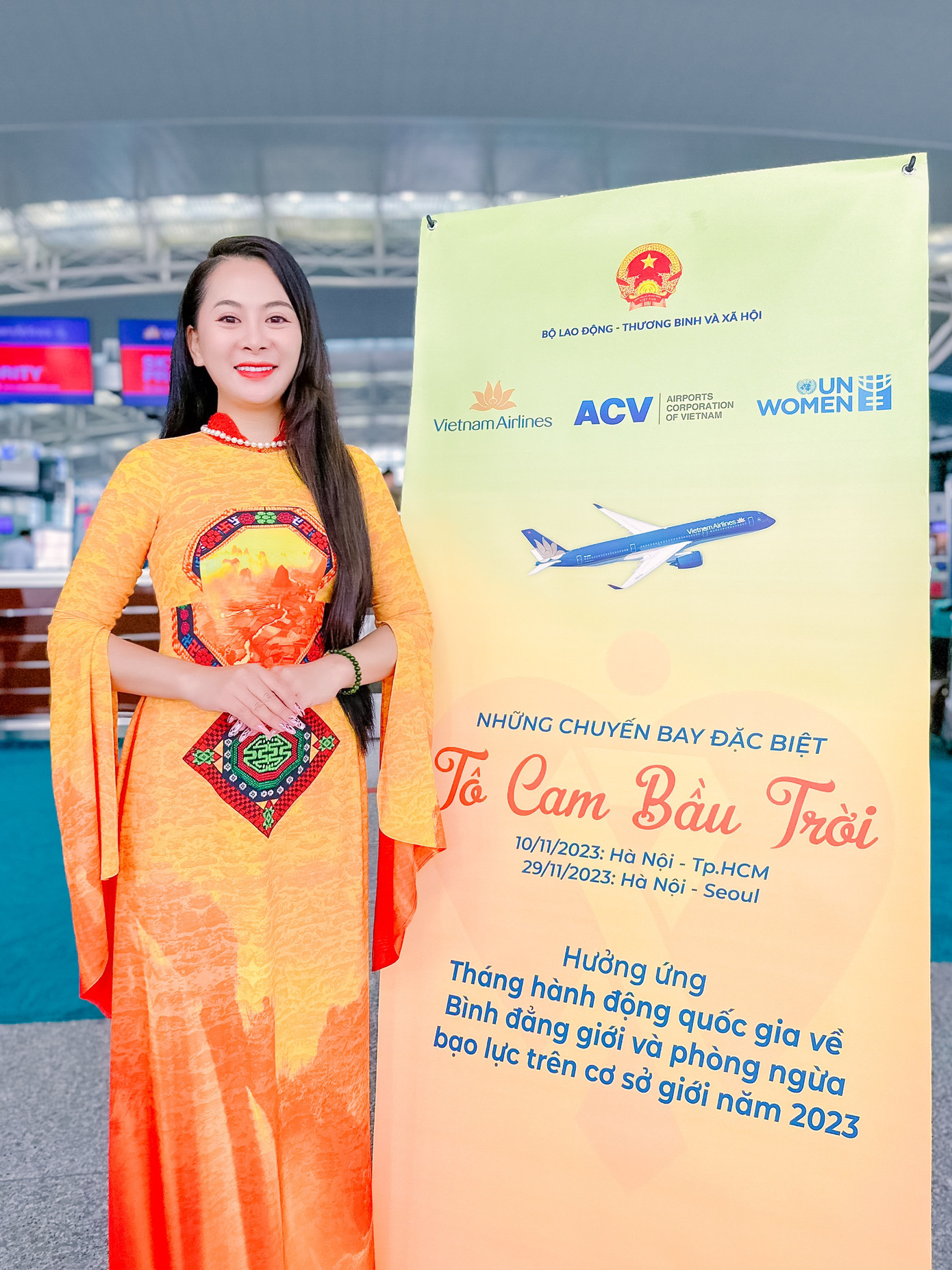 NTK Vũ Thảo Giang thể hiện tình yêu dành cho tà ào dài Việt nói riêng và đất nước tươi đẹp qua chiến dịch đặc biệt.