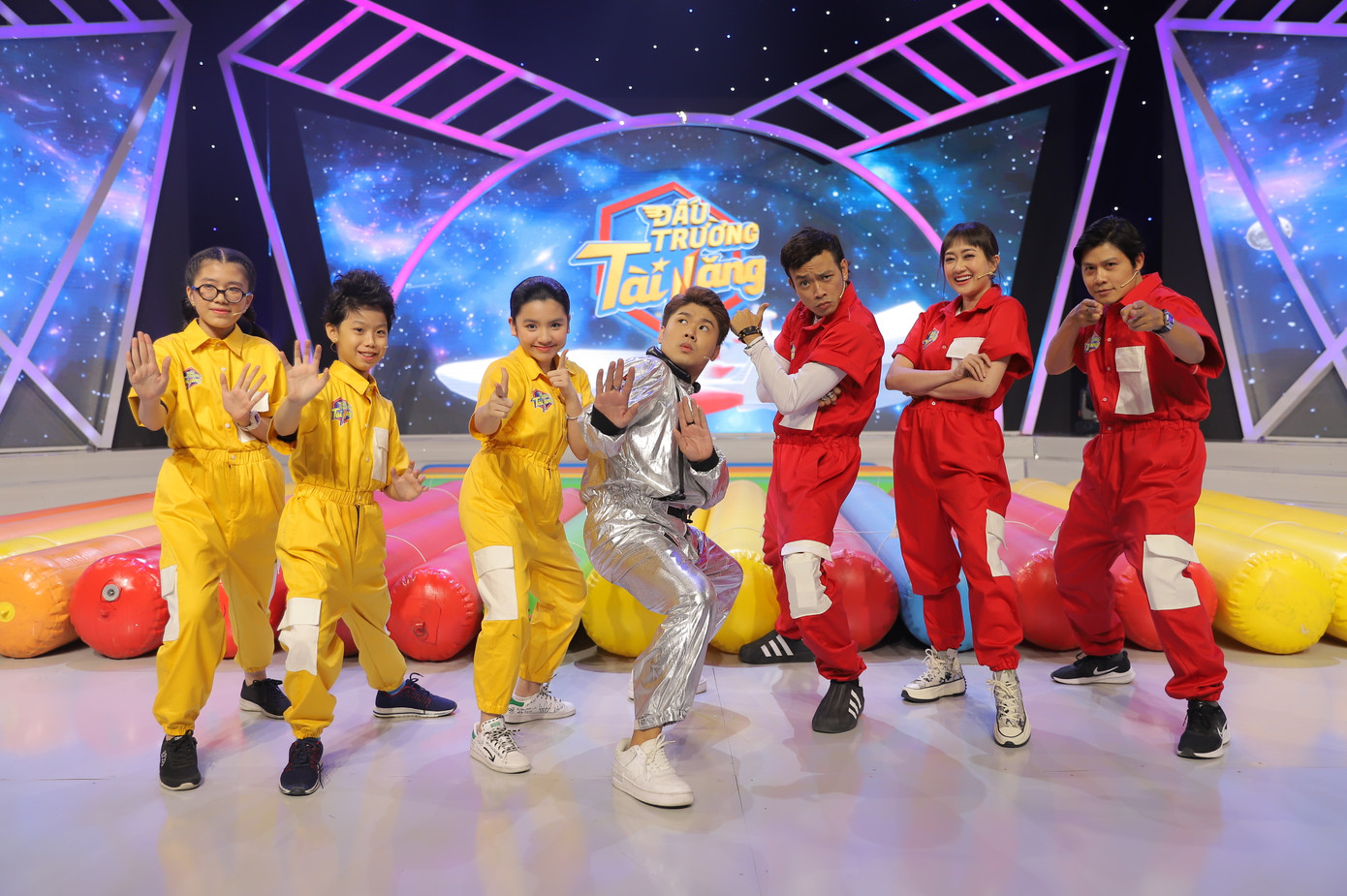 Dàn khách mời siêu quậy của tuần này.