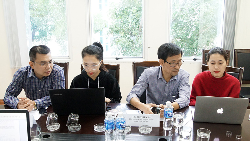 Toạ đàm: 'Tăng cường phòng chống dịch bệnh mùa đông xuân 2018' ảnh 1