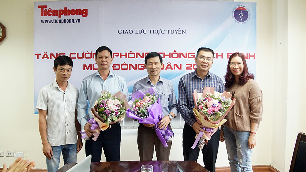 Toạ đàm: 'Tăng cường phòng chống dịch bệnh mùa đông xuân 2018' ảnh 6