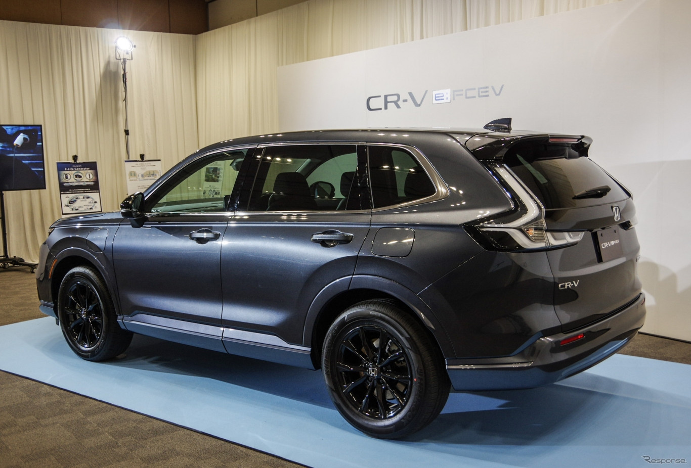 Cận cảnh Honda CR-V chạy pin nhiên liệu hydro ảnh 3