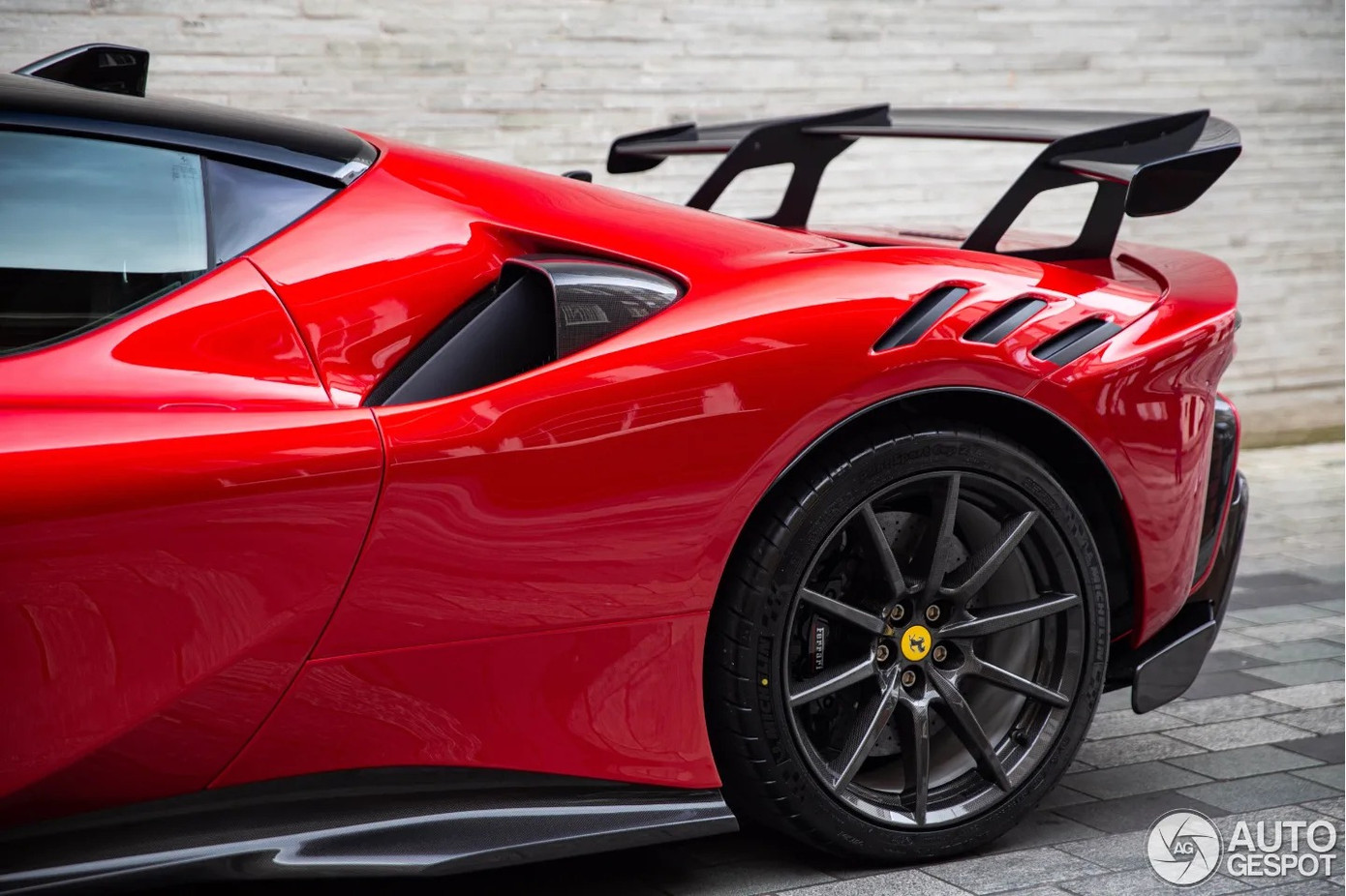 Chiêm ngưỡng siêu xe Ferrari SF90 XX Stradale đầu tiên được bàn giao ảnh 5