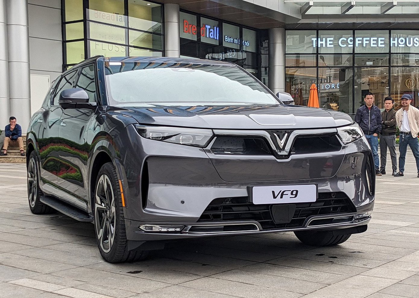 VinFast VF 9 VinFast VF 9