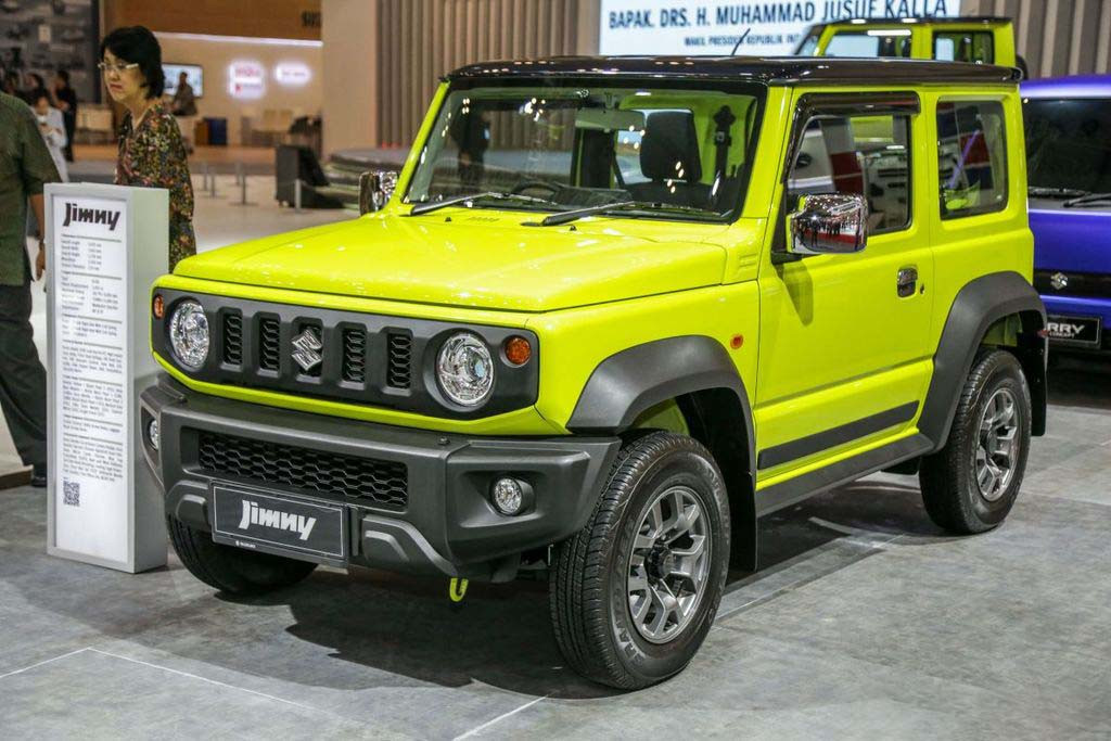 Suzuki Jimny 2024 phiên bản đơn sắc xanh chuối. Suzuki Jimny 2024 phiên bản đơn sắc xanh chuối.