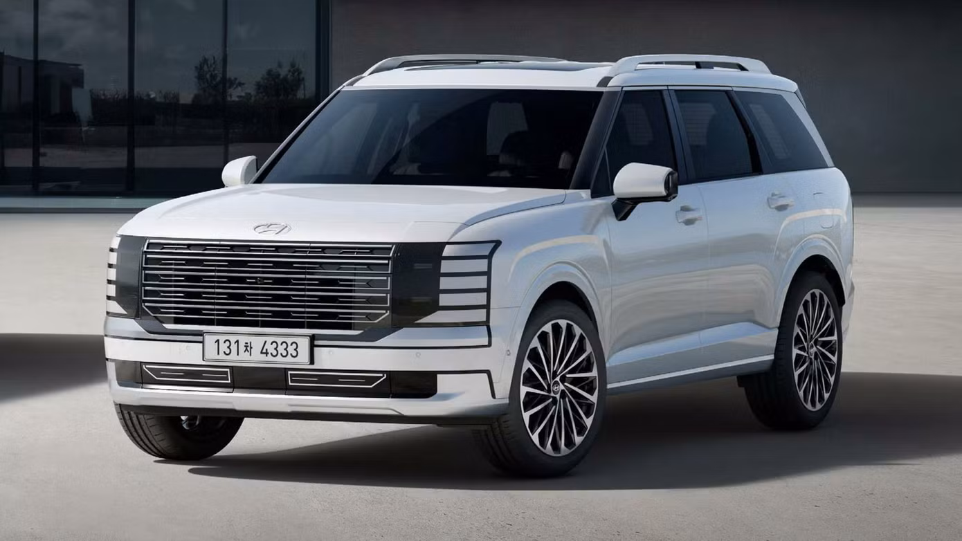 SUV Hyundai Palisade rơi vào tình trạng cháy hàng ngay khi vừa ra mắt.