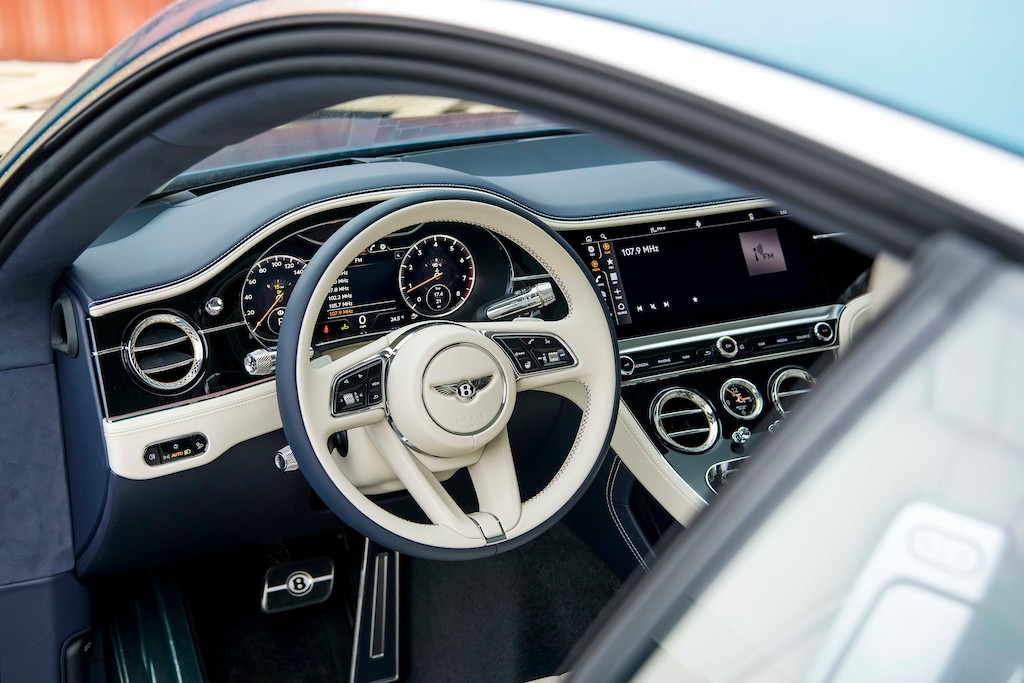 Bentley Continental GT Azure V8 độc bản cập bến Việt Nam ảnh 6