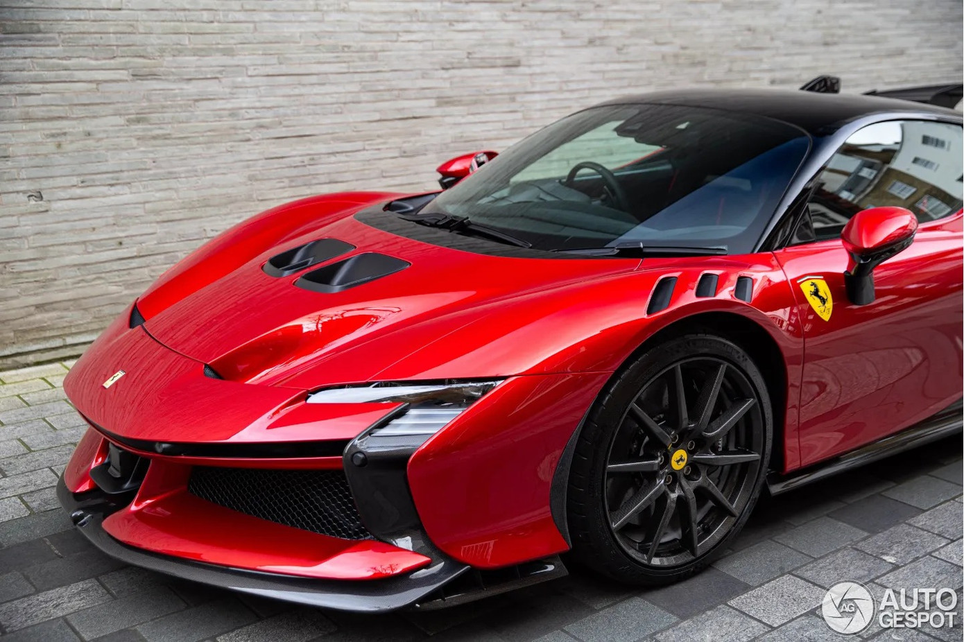 Chiêm ngưỡng siêu xe Ferrari SF90 XX Stradale đầu tiên được bàn giao ảnh 4