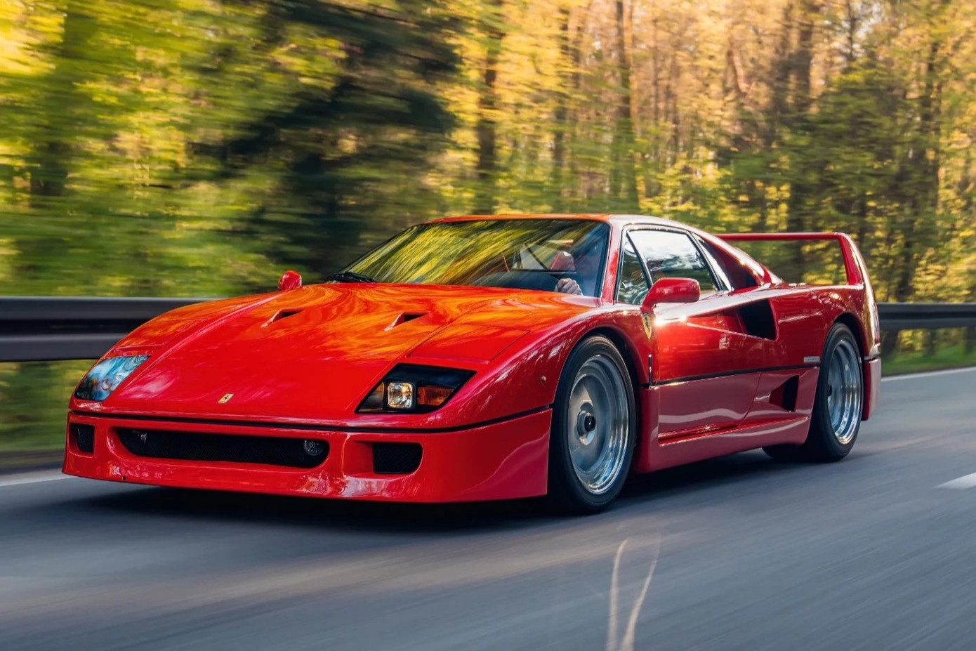 Siêu xe Ferrari F40.