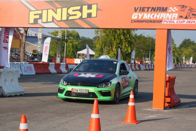 Giải đua Ô tô Gymkhana Vô địch Quốc gia PVOIL VGC 2024 lần đầu tiên được tổ chức tại Việt Nam diễn ra vào ngày 2/11 tại Làng Văn hoá - Du lịch các Dân tộc Việt Nam, Đồng Mô, Hà Nội. Giải đua Ô tô Gymkhana Vô địch Quốc gia PVOIL VGC 2024 lần đầu tiên được tổ chức tại Việt Nam diễn ra vào ngày 2/11 tại Làng Văn hoá - Du lịch các Dân tộc Việt Nam, Đồng Mô, Hà Nội.