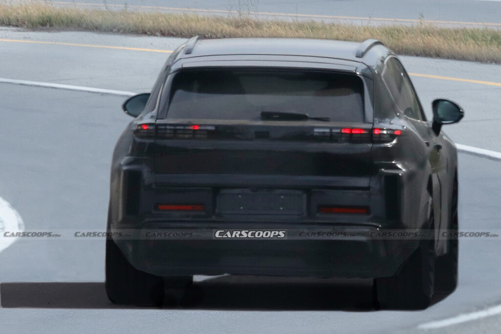 Lộ ảnh mẫu SUV 7 chỗ thuần điện đầu tiên của Porsche ảnh 4