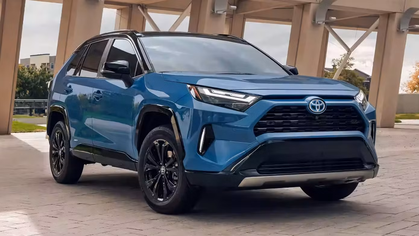 RAV4 là mẫu xe bán chạy nhất của Toyota tại thị trường Mỹ. RAV4 là mẫu xe bán chạy nhất của Toyota tại thị trường Mỹ.