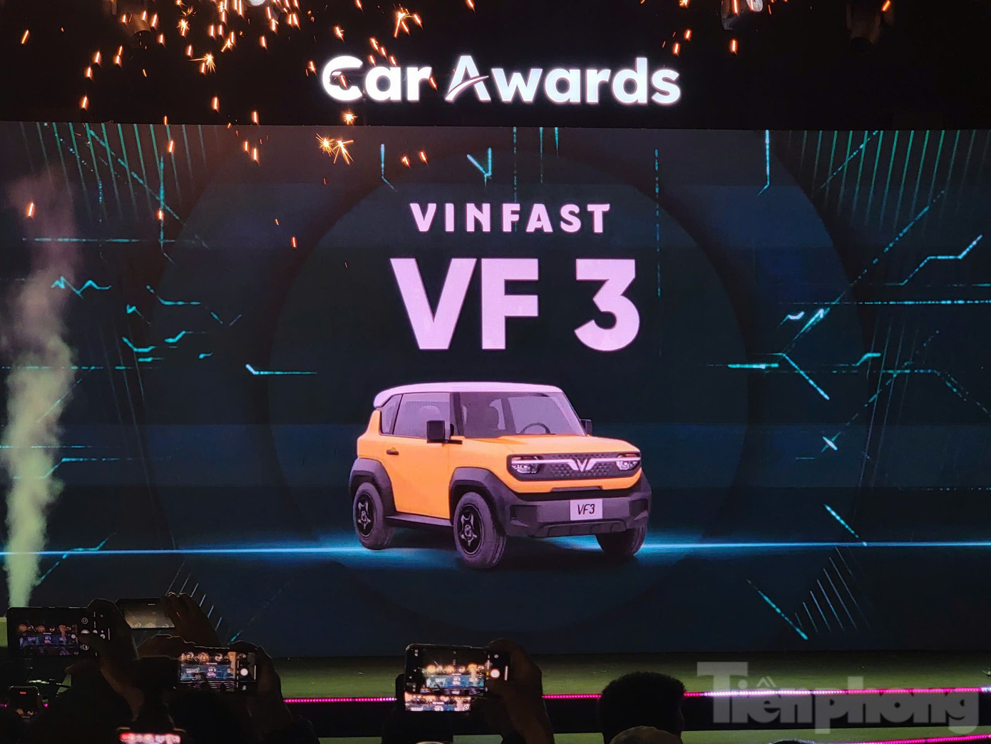 Triển lãm Phương tiện di chuyển bền vững Việt Nam năm 2024 nằm trong khuôn khổ Giải thưởng Ô tô của năm (Car Awards 2024). Mẫu xe chiến thắng giải năm nay gọi tên VinFast VF3.
