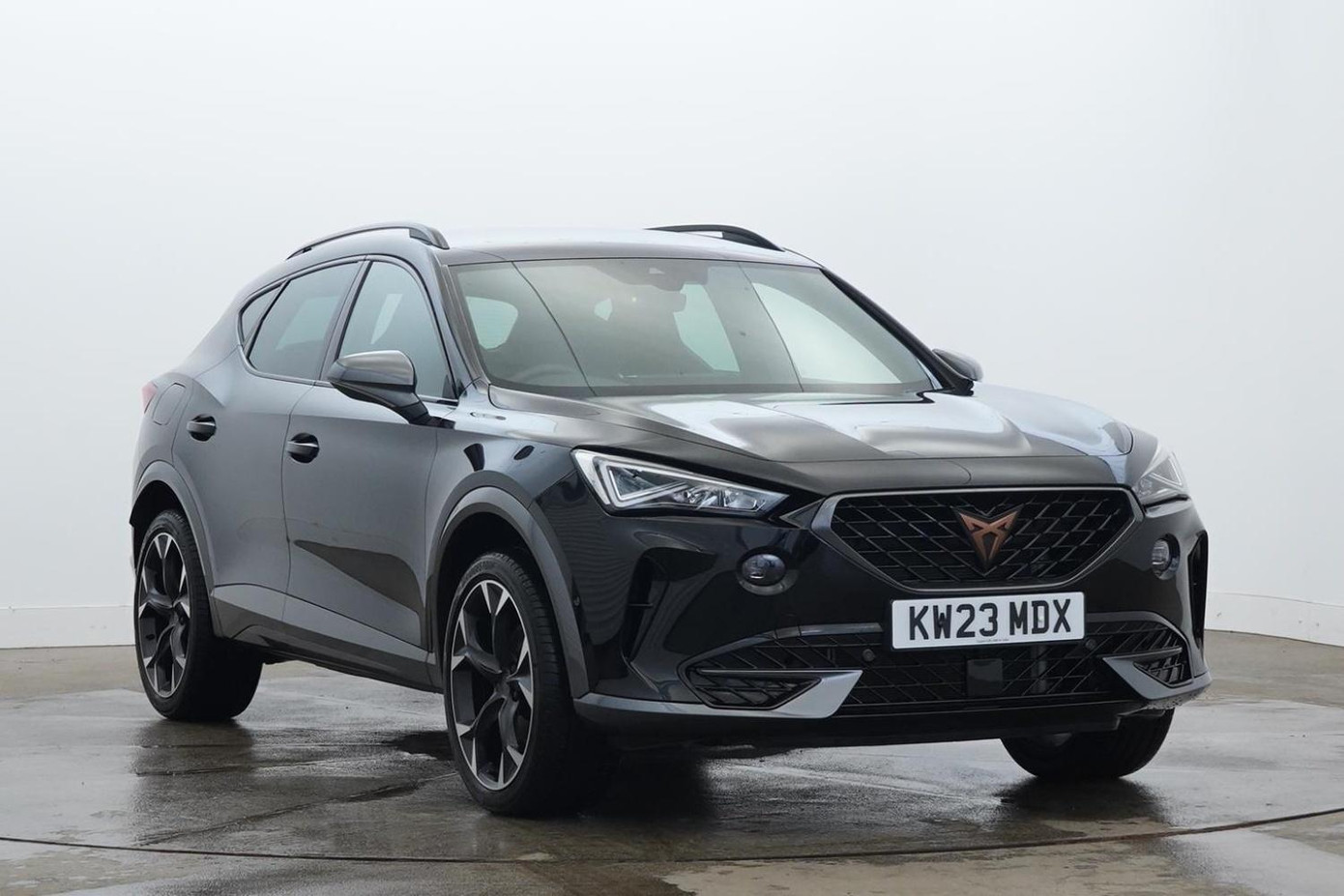 Mẫu xe điện sắp ra mắt của Ford được cho là có kích thước và ngoại hình khá tương đồng với Cupra Tavascan. Mẫu xe điện sắp ra mắt của Ford được cho là có kích thước và ngoại hình khá tương đồng với Cupra Tavascan.