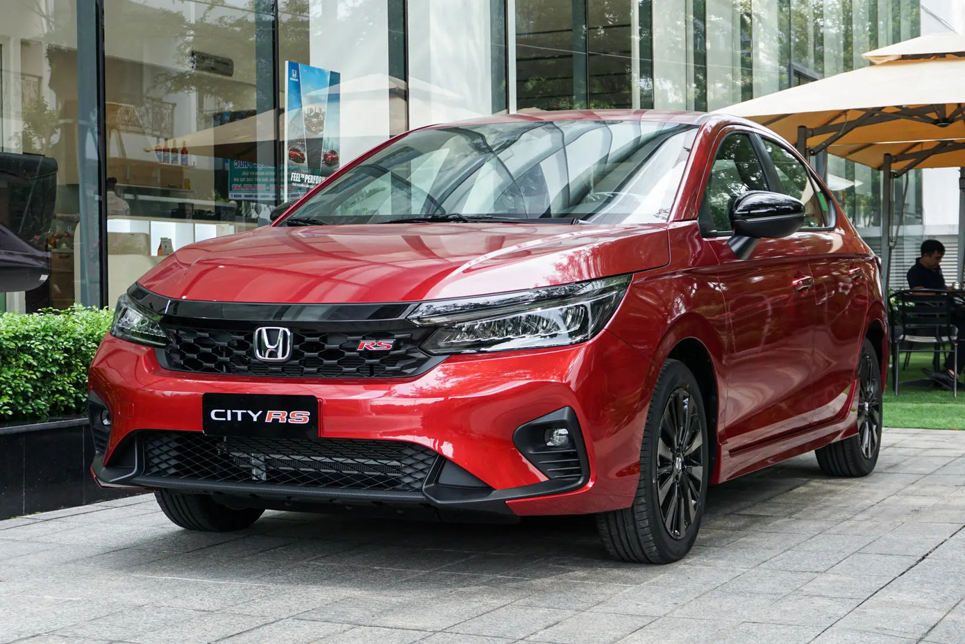 honda-city-rs-showroom.jpg