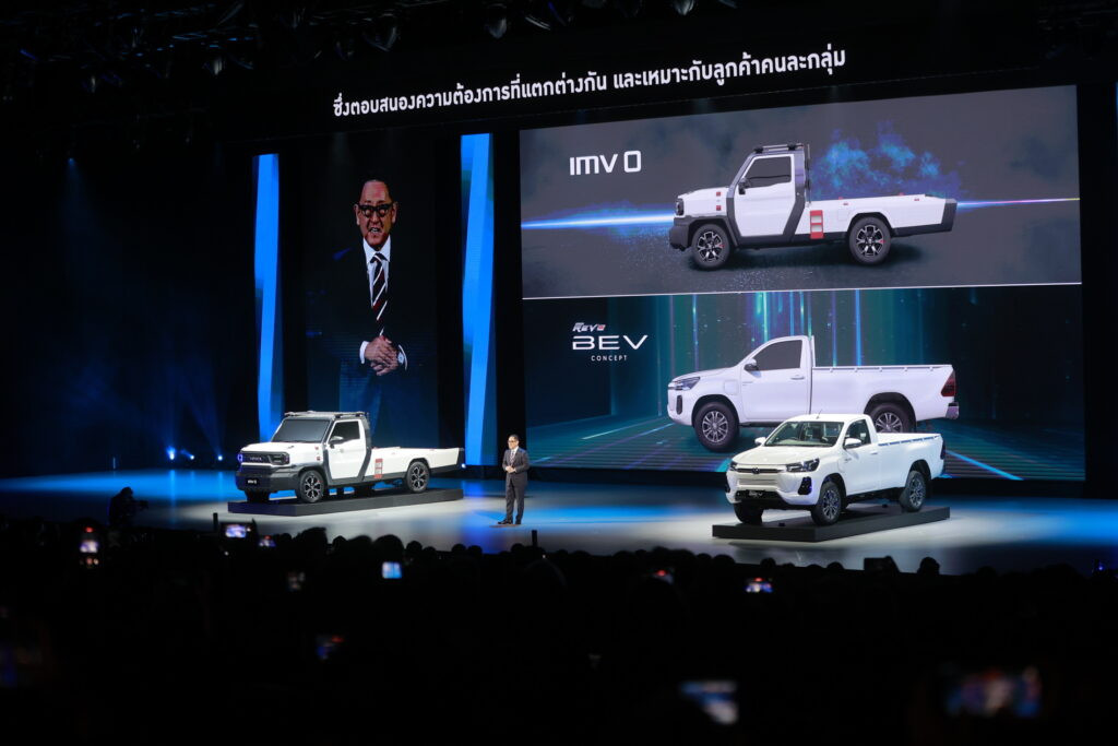 Toyota lần đầu giới thiệu mẫu bán tải Hilux thuần điện tại Thái Lan vào năm 2022.