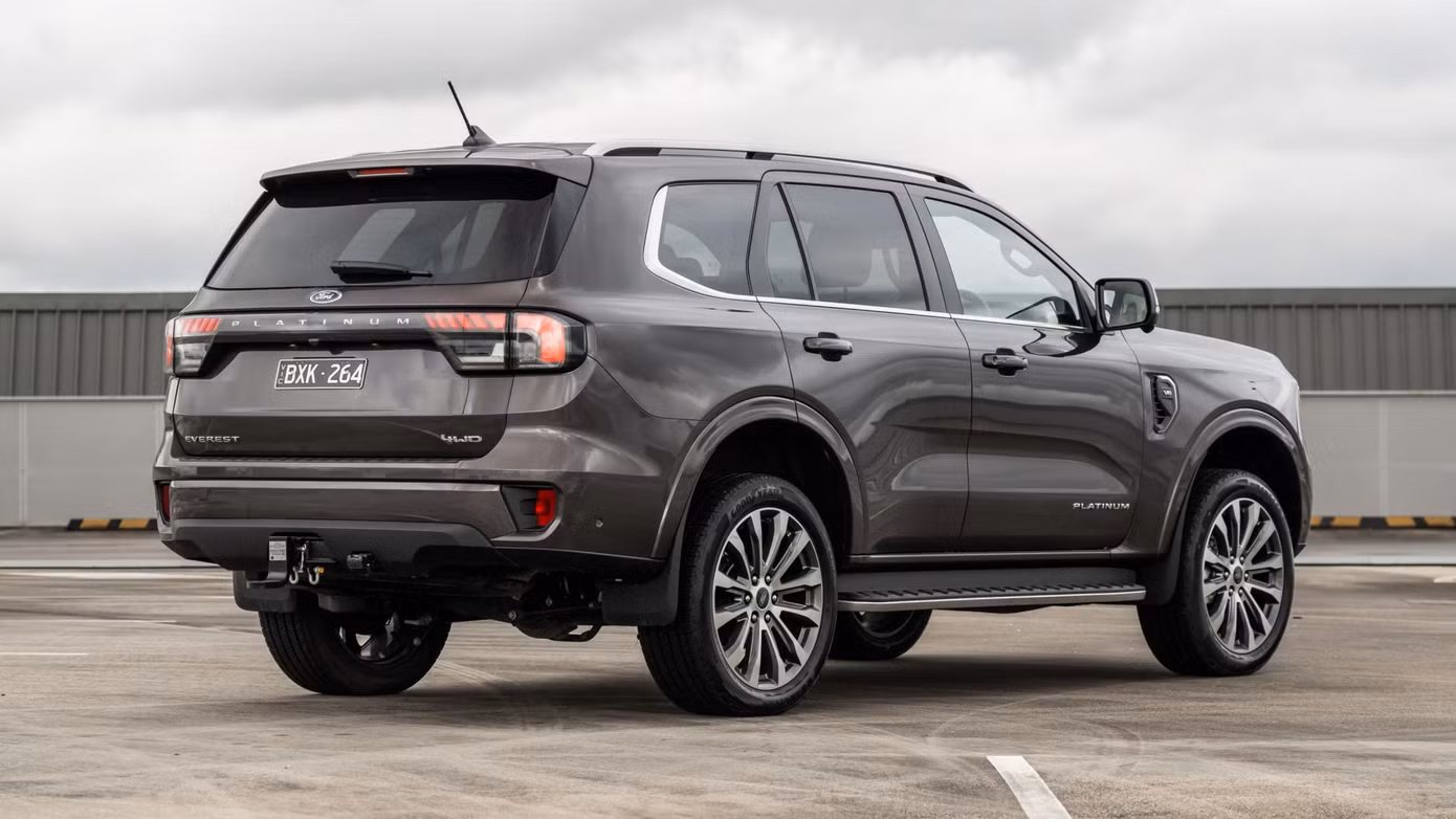 Ford xác nhận bán Everest bản cao cấp mới tại Việt Nam ảnh 3