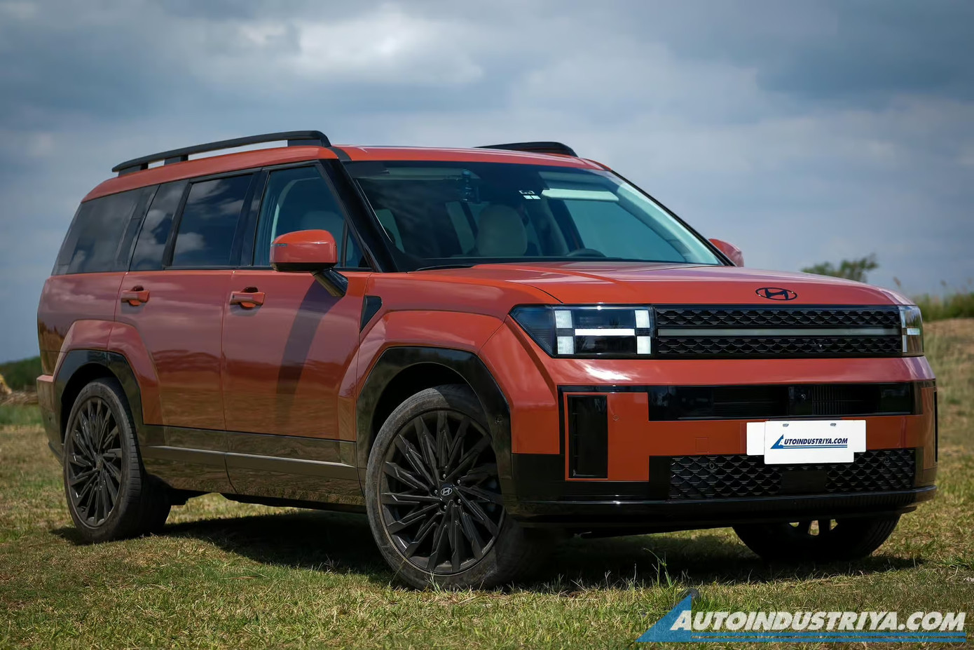 Mẫu xe Hyundai Santa Fe 2024 chuẩn bị mở bán ở Philippines. Ảnh: Auto Industriya.