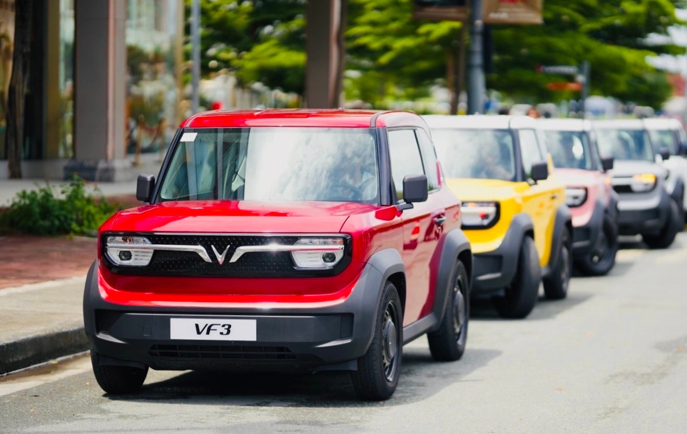 VinFast VF 3 hiện có giá niêm yết dưới 300 triệu đồng. VinFast VF 3 hiện có giá niêm yết dưới 300 triệu đồng.