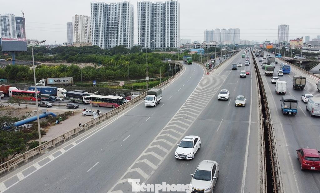 Do tuyến đường cao tốc Pháp Vân - Cầu Giẽ đang có điểm kết thúc tại Hà Nội xung đột trực tiếp với đường Vành đai 3 tại nút Pháp Vân (Hoàng Mai) nên từ năm 2015, đại diện Chính phủ đã giao Bộ GTVT nghiên cứu cải tạo nút giao này với mục tiêu xóa xung đột, giảm lưu lượng xe dồn về nút giao Pháp Vân.