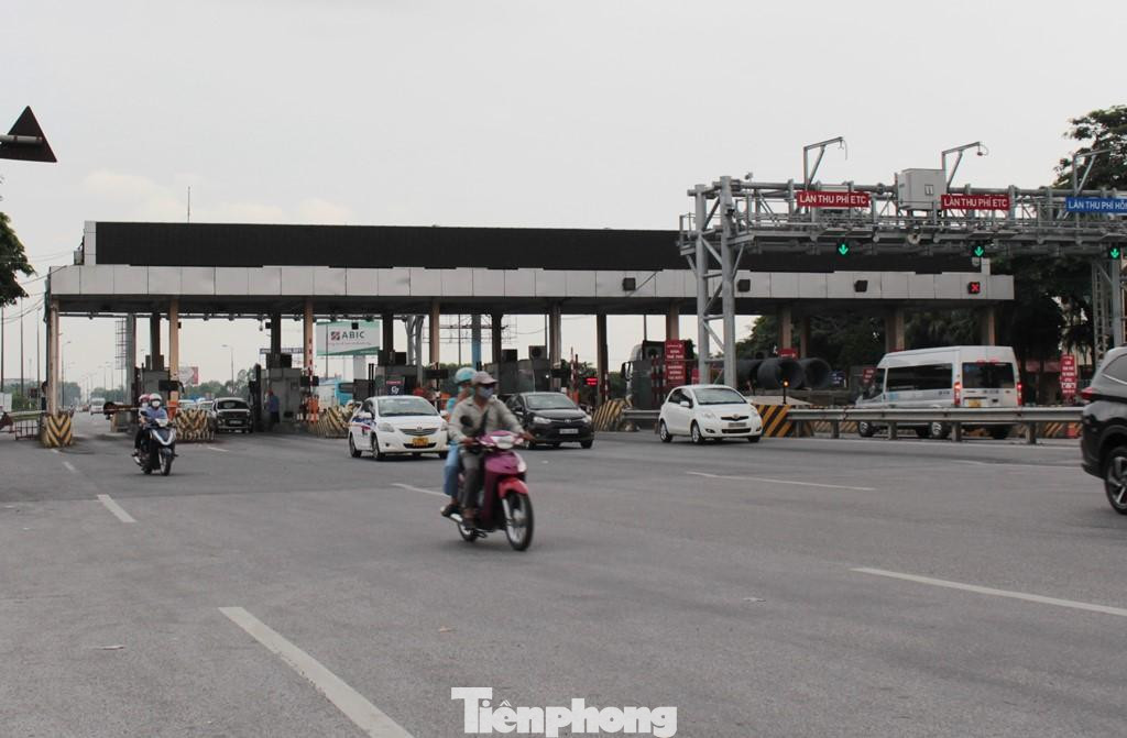 Tuy nhiên, đề xuất trên đã vấp phải nhiều ý kiến phản ứng, không đồng tình của nhiều tầng lớp xã hội, trong đó có Đại biểu Quốc hội đang tham dự kỳ họp Quốc hội lần thứ 3 những ngày qua.