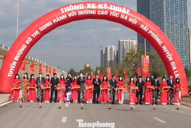 Lễ thông xe tuyến đường nối từ Vành đai 3 đi Hưng Yên