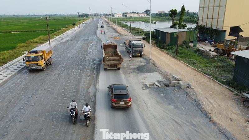 Dự án có chiều dài khoảng 3 km đoạn từ cầu Thạch Bích đến ngã tư Vác, nhưng phần lớn đang là công trường xây dựng. Dự án có chiều dài khoảng 3 km đoạn từ cầu Thạch Bích đến ngã tư Vác, nhưng phần lớn đang là công trường xây dựng.