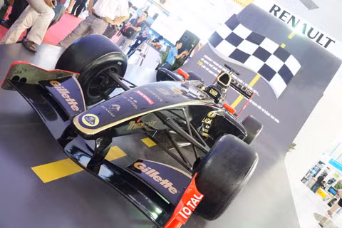 Xe đua F1 của Renault