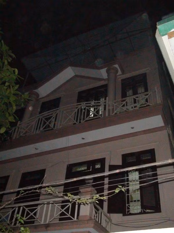 Biệt thự của ông Lương Hoài Nam tại TP.HCM bị khám xét chiều tối 7-1 - Ảnh: Tuổi trẻ Nhà riêng của ông Lương Hoài Nam tại số 16, ngõ 46A, phố Phạm Ngọc Thạch, Hà Nội bị khám xét vào chiều tối 7-1. Ảnh : PV Biệt thự của ông Lương Hoài Nam tại TP.HCM bị khám xét chiều tối 7-1 - Ảnh: Tuổi trẻ Nhà riêng của ông Lương Hoài Nam tại số 16, ngõ 46A, phố Phạm Ngọc Thạch, Hà Nội bị khám xét vào chiều tối 7-1. Ảnh : PV