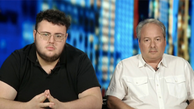 Nhà đầu tư Jay Bloom (phải) và con trai từ chối thám hiểm tàu Titanic chỉ vài tuần trước khi chuyến đi của tàu Titan diễn ra. (Ảnh: CNN)