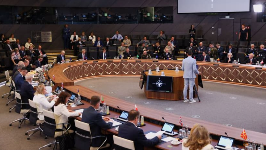 Hội nghị các bộ trưởng quốc phòng NATO diễn ra tại Brussels, ngày 16/6. (Ảnh: Reuters)