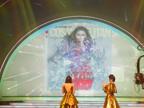 Khoảnh khắc hồi hộp chờ đợi ngôi vị quán quân